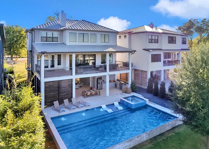 Lakeside 499 And Concierge Services