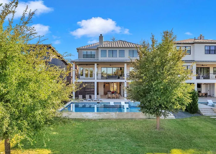 Lakeside 499 And Concierge Services